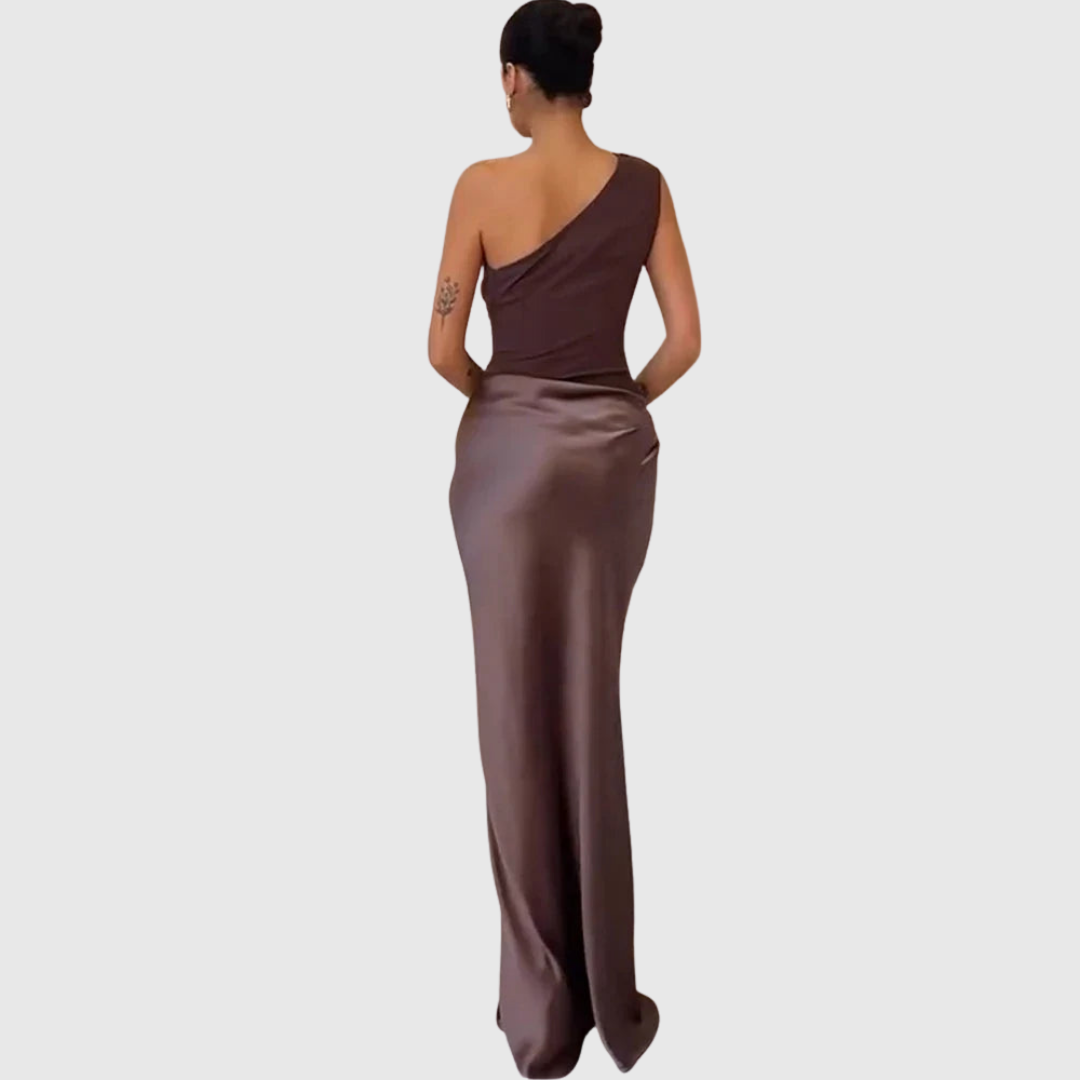 Aleida | Robe Maxi en Satin à Épaule Dénudée